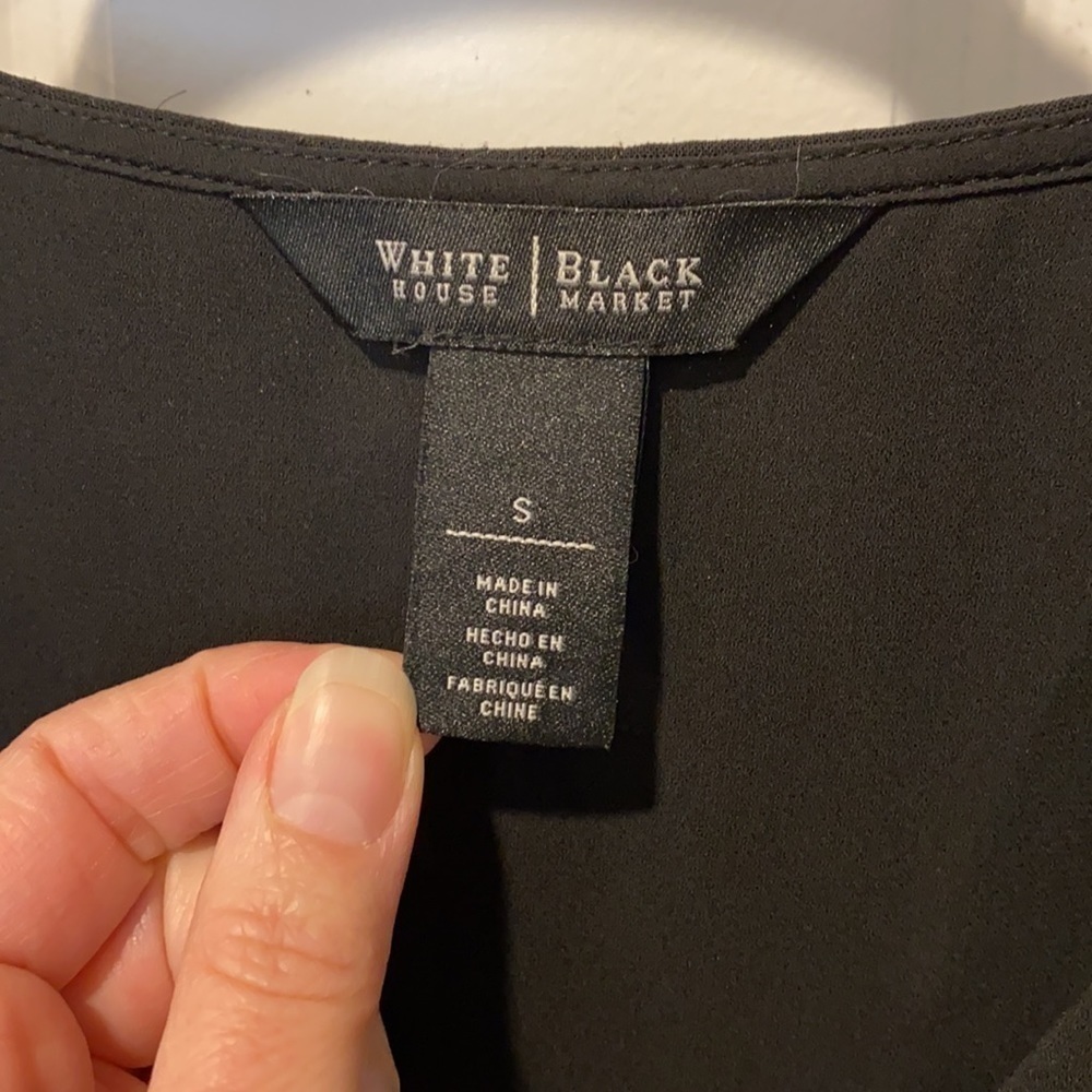 WHBM V Neck Double Layer Shell Top - Picture 4 of 11